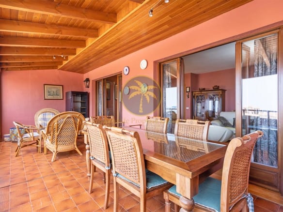 4 bedroom apartment in El Paso in Los Cristianos