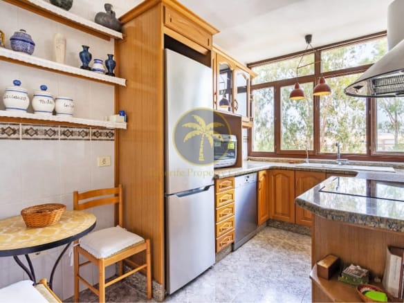 4 bedroom apartment in El Paso in Los Cristianos