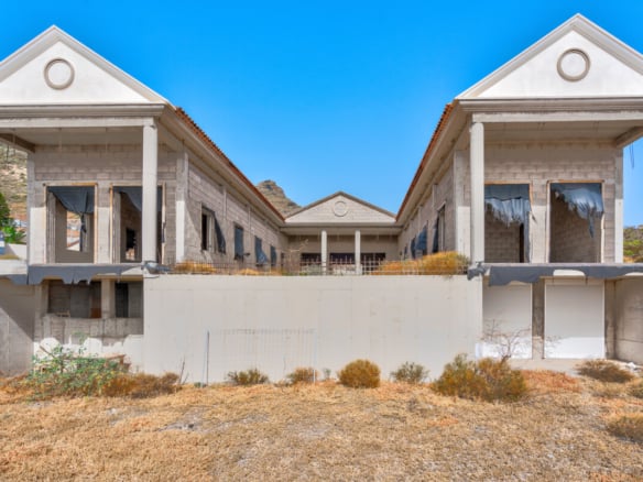 5 bedroom detached villa in Roque del Conde