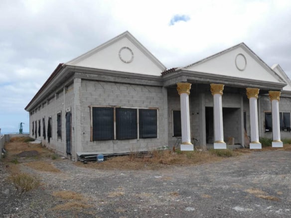 5 bedroom detached villa in Roque del Conde