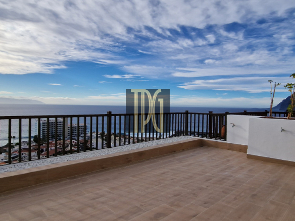 2 Bedroom duplex apartment in Los Gigantes