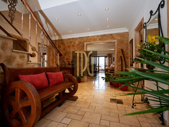 4 Bedroom villa in Roque del Conde