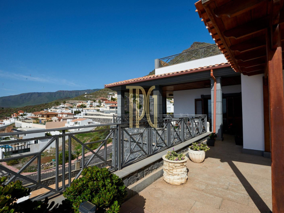 4 Bedroom villa in Roque del Conde