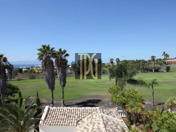 6 Bedroom mansion in the Golf area of Adeje