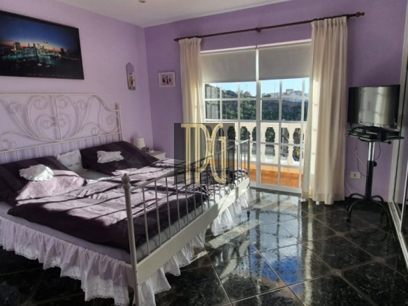 6 Bedroom house in Tijoco Bajo, Adeje