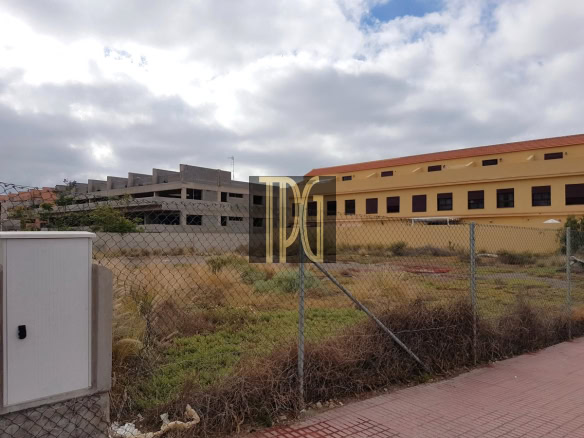 Prime Urban Plot for sale in Llano del Camello, San Miguel de Abona - Ideal for Development