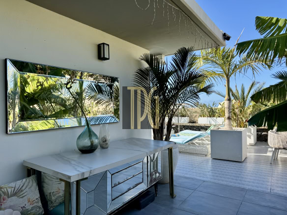 4 Bedroom Detached Villa For Sale in El Madroñal, Costa Adeje