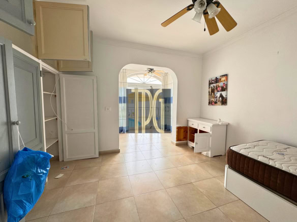 5 Bedroom Detached Villa for sale in Callao Salvaje