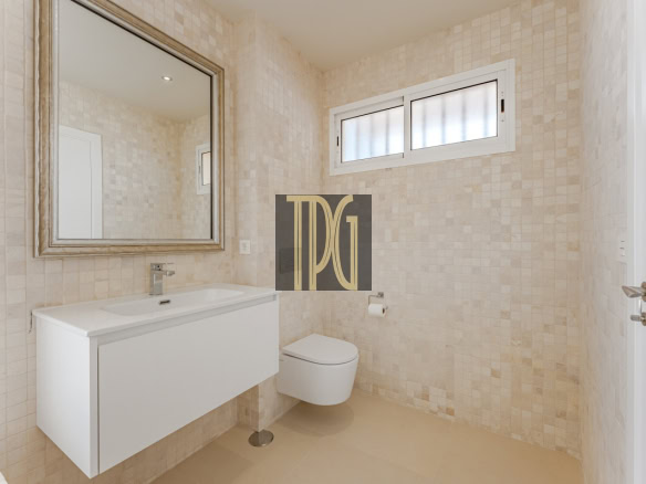 Exclusive 2 Bedroom Penthouse with Private Pool and Spacious Terrace for Sale in Roque del Conde