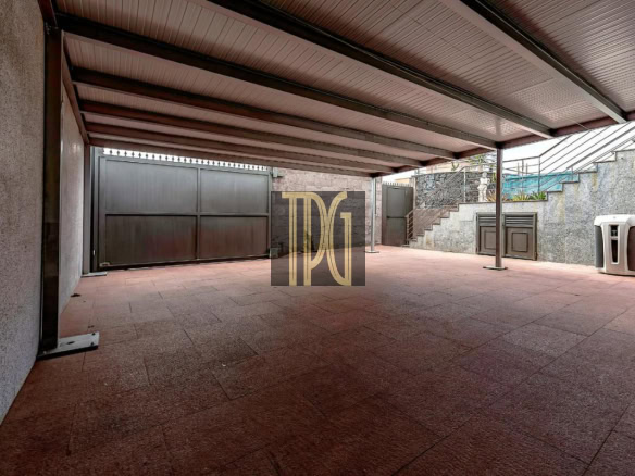 Luxury 3 Bedroom Villa with swimming pool for sale in Roque del Conde