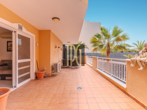 2 Bedroom Apartment for Sale in Callao Beach, Callao Salvaje, Costa Adeje