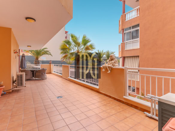 2 Bedroom Apartment for Sale in Callao Beach, Callao Salvaje, Costa Adeje
