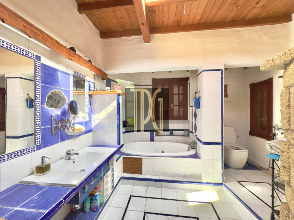 House with farm for sale in La Sabinita, Arona