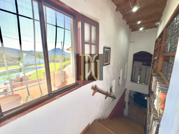 House with farm for sale in La Sabinita, Arona