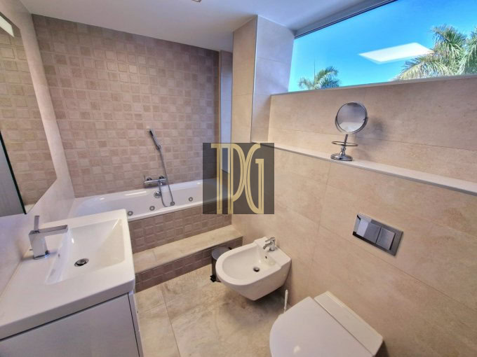 6 Bedroom Luxury Villa for sale in Adeje Golf, La Caleta, Adeje