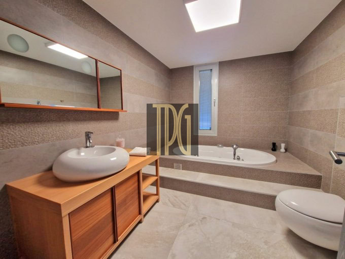 6 Bedroom Luxury Villa for sale in Adeje Golf, La Caleta, Adeje