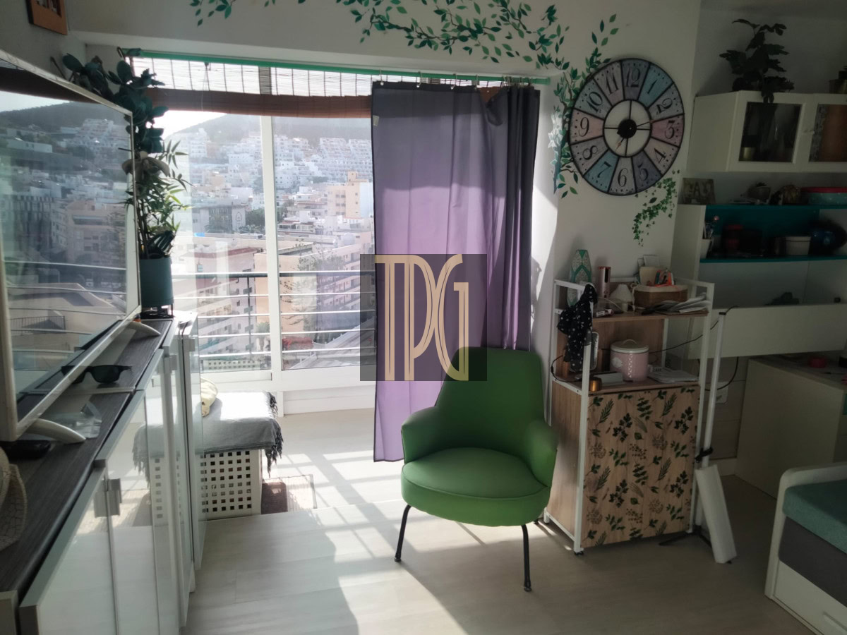 2 Bedroom Apartment for Sale in La Estrella, Los Cristianos