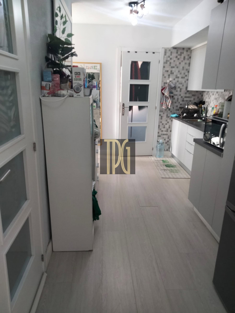 2 Bedroom Apartment for Sale in La Estrella, Los Cristianos