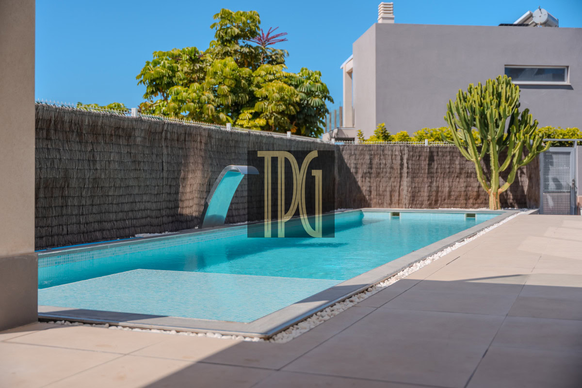 3 Bedroom Modern Villa for sale in duplex apartment in Nirvana Paraíso Playa Paraiso Costa Adeje 12