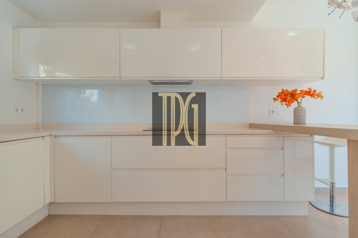 3 Bedroom Modern Villa for sale in duplex apartment in Nirvana Paraíso Playa Paraiso Costa Adeje 32