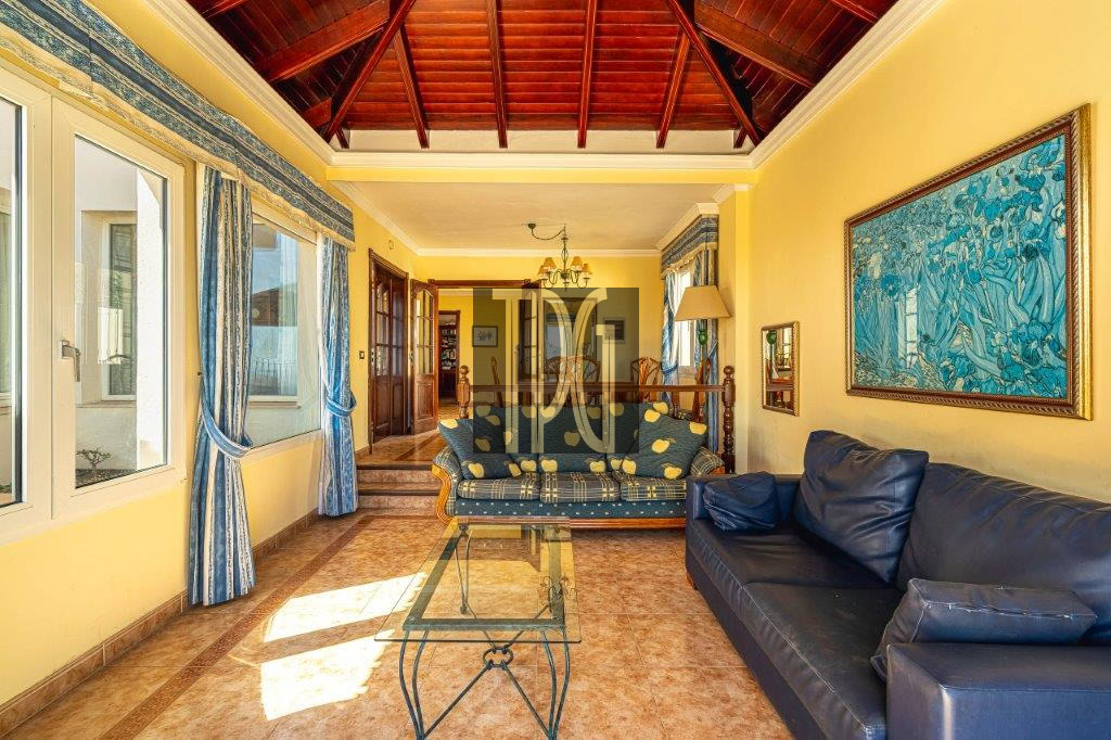 5 Bedroom Detached Villa for sale in Chayofa