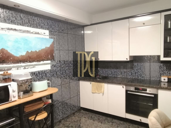 5 Bedroom Apartment for Sale in Los Cristianos