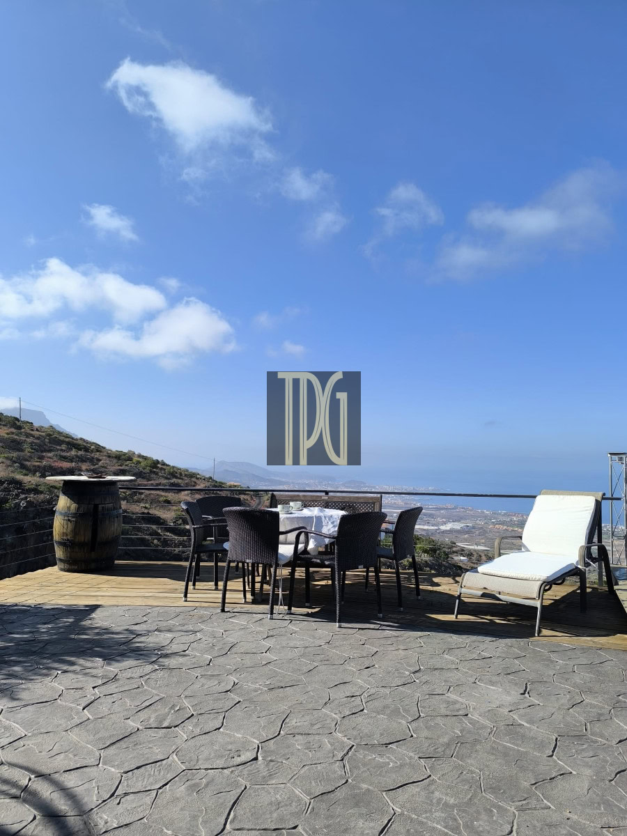 6 Bedroom Finca For Sale with House in Tijoco Bajo Adeje