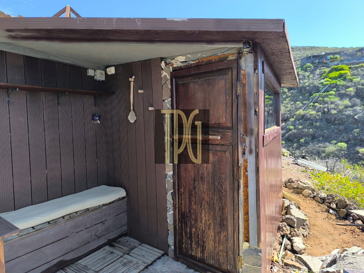 6 Bedroom Finca For Sale with House in Tijoco Bajo Adeje