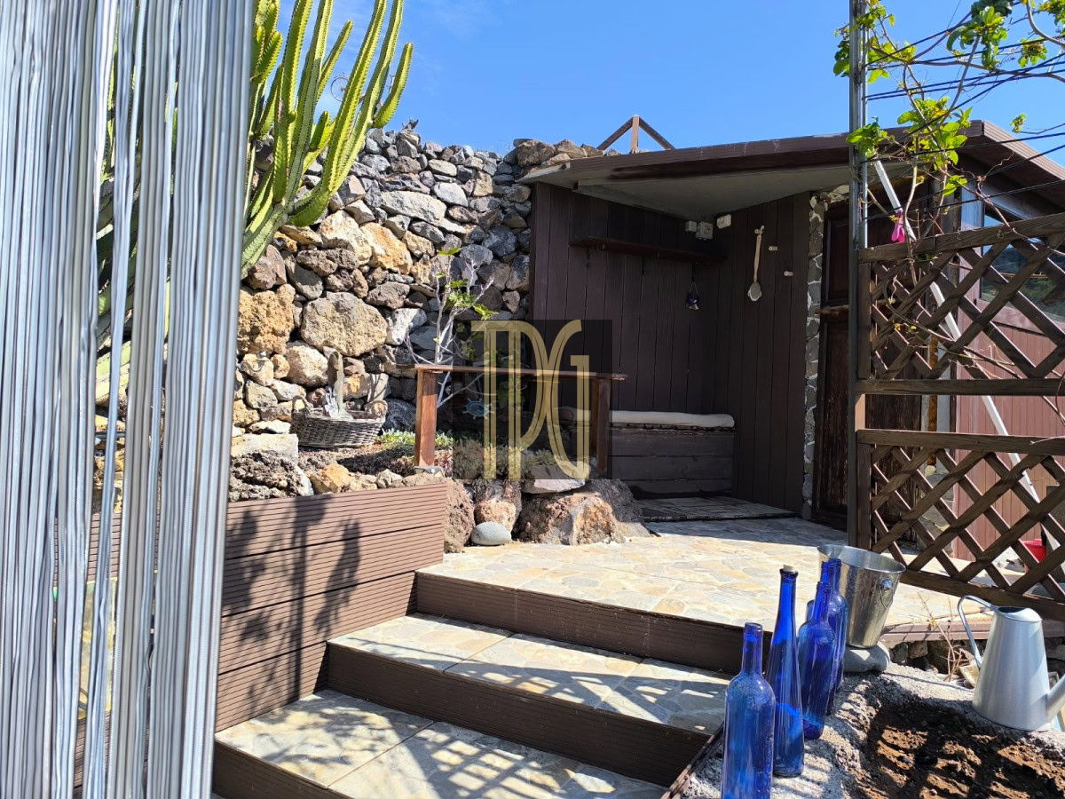 6 Bedroom Finca For Sale with House in Tijoco Bajo Adeje