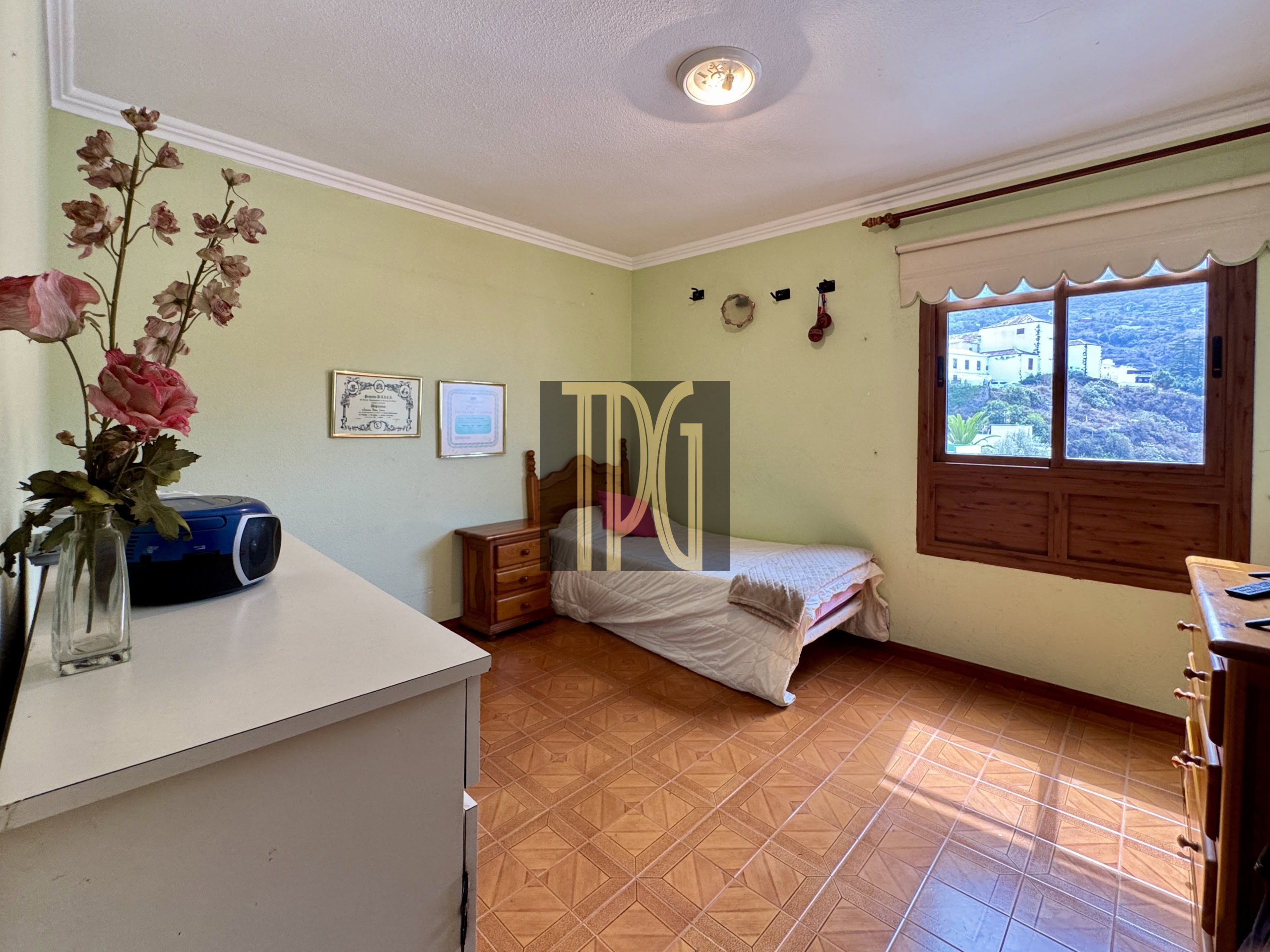 4 Bedroom Apartment for Sale in Icod de los Vinos, Tenerife