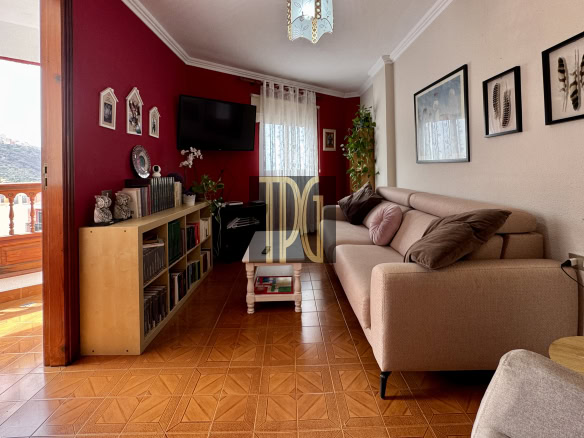 4 Bedroom Apartment for Sale in Icod de los Vinos, Tenerife