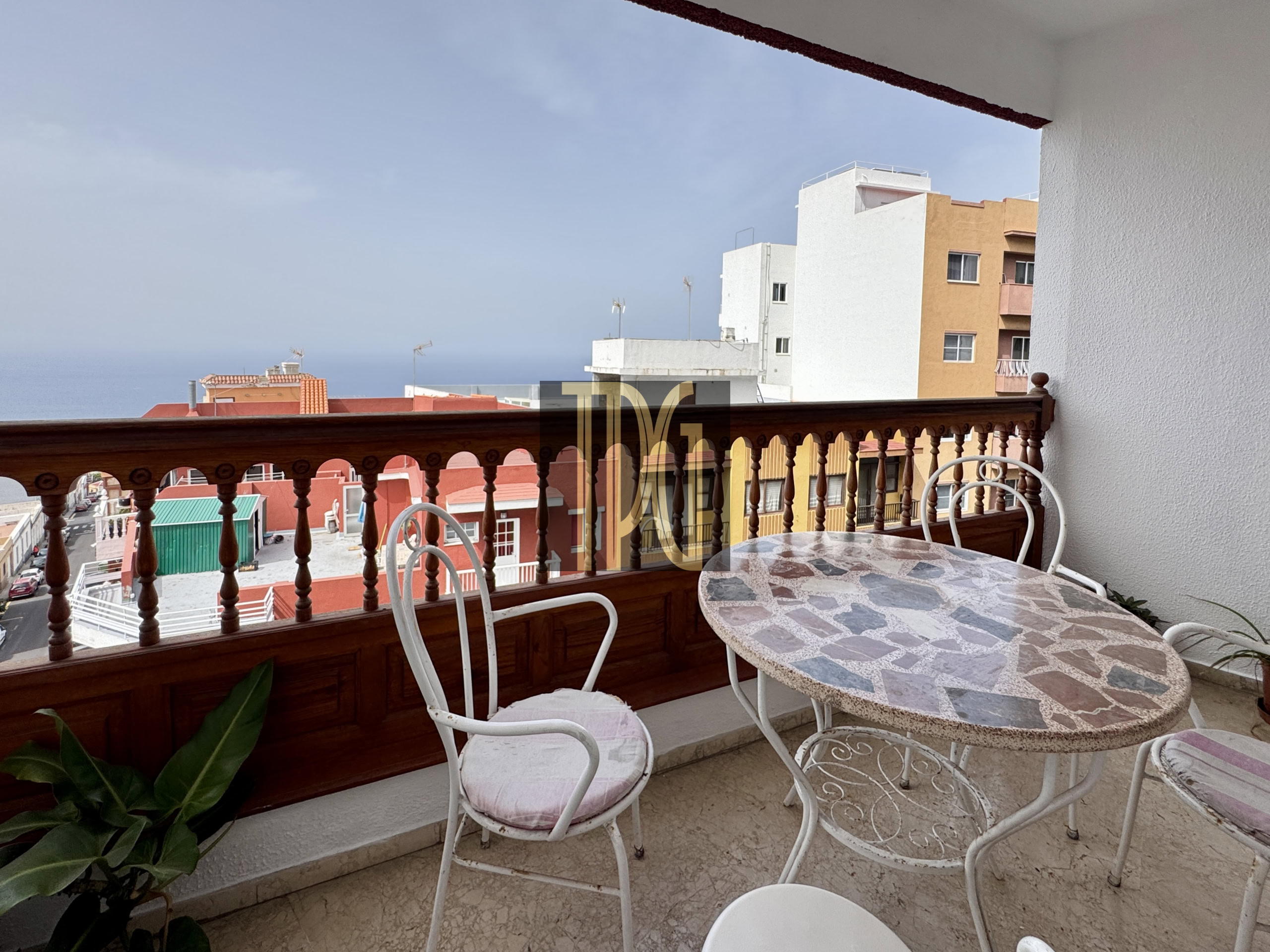 4 Bedroom Apartment for Sale in Icod de los Vinos, Tenerife