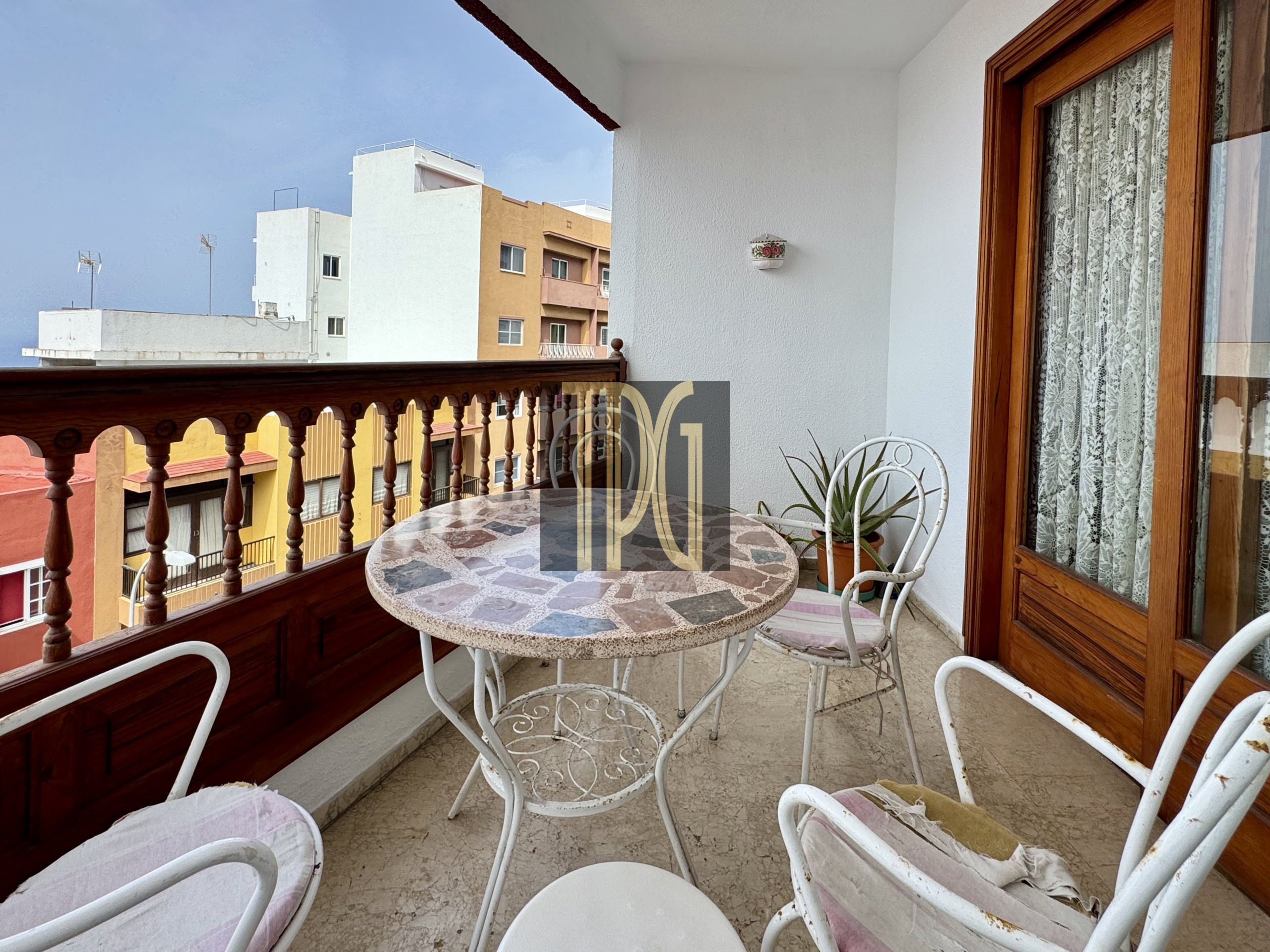 4 Bedroom Apartment for Sale in Icod de los Vinos, Tenerife
