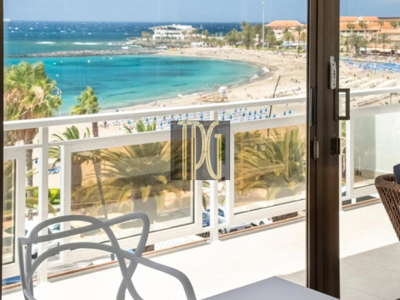 2 Bedroom Apartment for Sale in Las Vistas, Los Cristianos