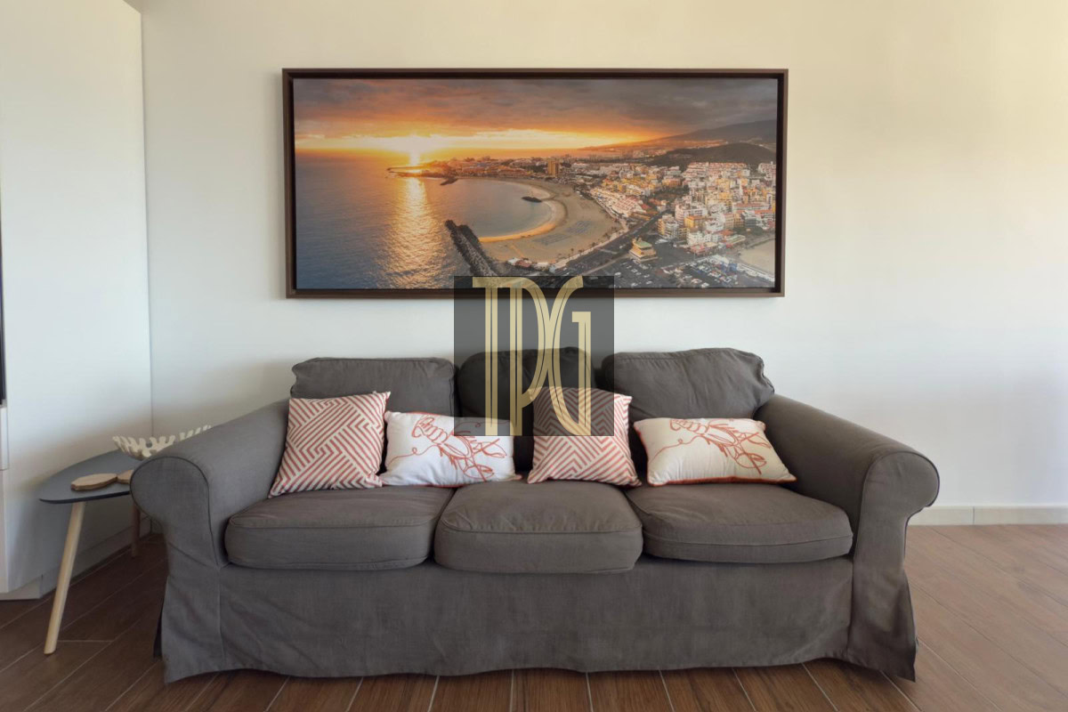 2 Bedroom Apartment for Sale in Las Vistas, Los Cristianos