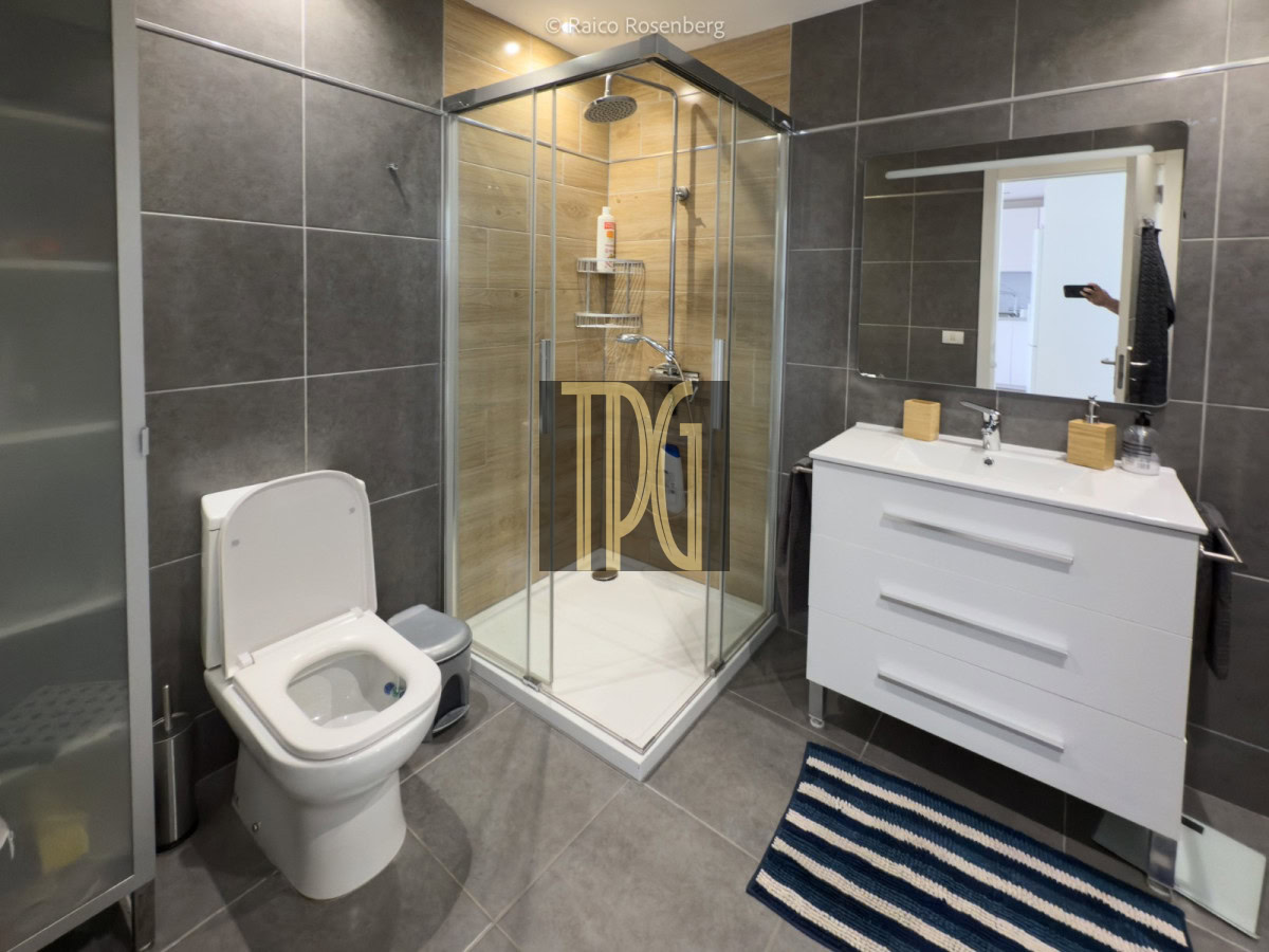 2 Bedroom Apartment for Sale in Las Vistas, Los Cristianos