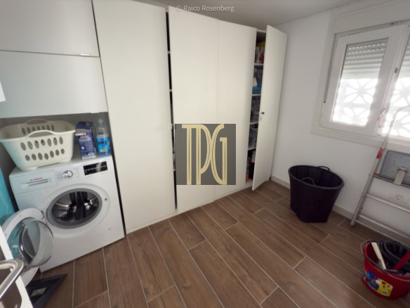 2 Bedroom Apartment for Sale in Las Vistas, Los Cristianos