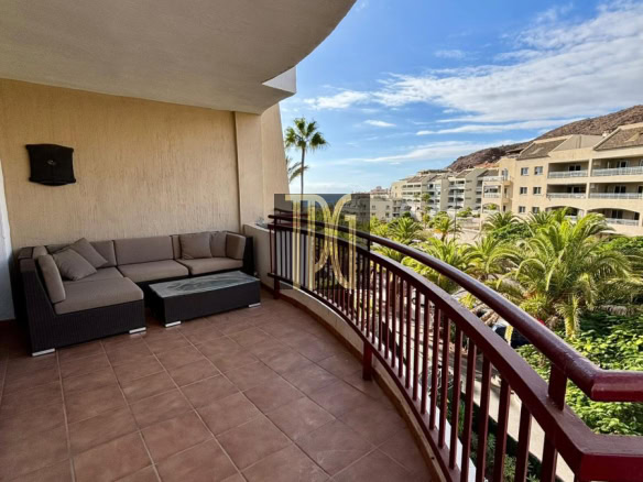 Stunning 2 Bedroom Apartment for Sale in Palm Mar, Arona