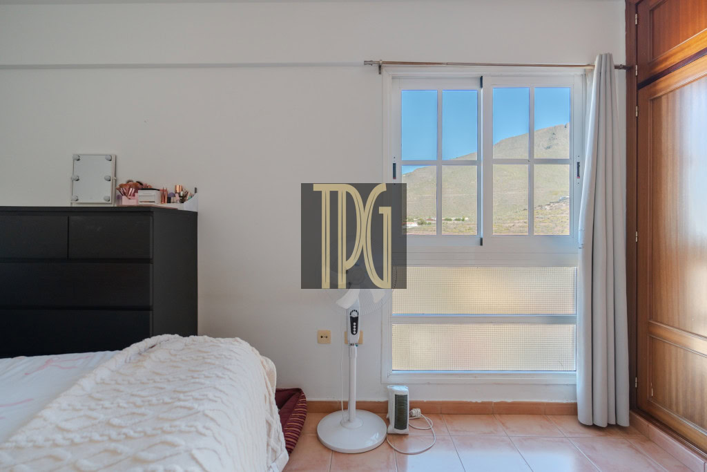 1 Bedroom Apartment in Adeje Casco Urbano for sale