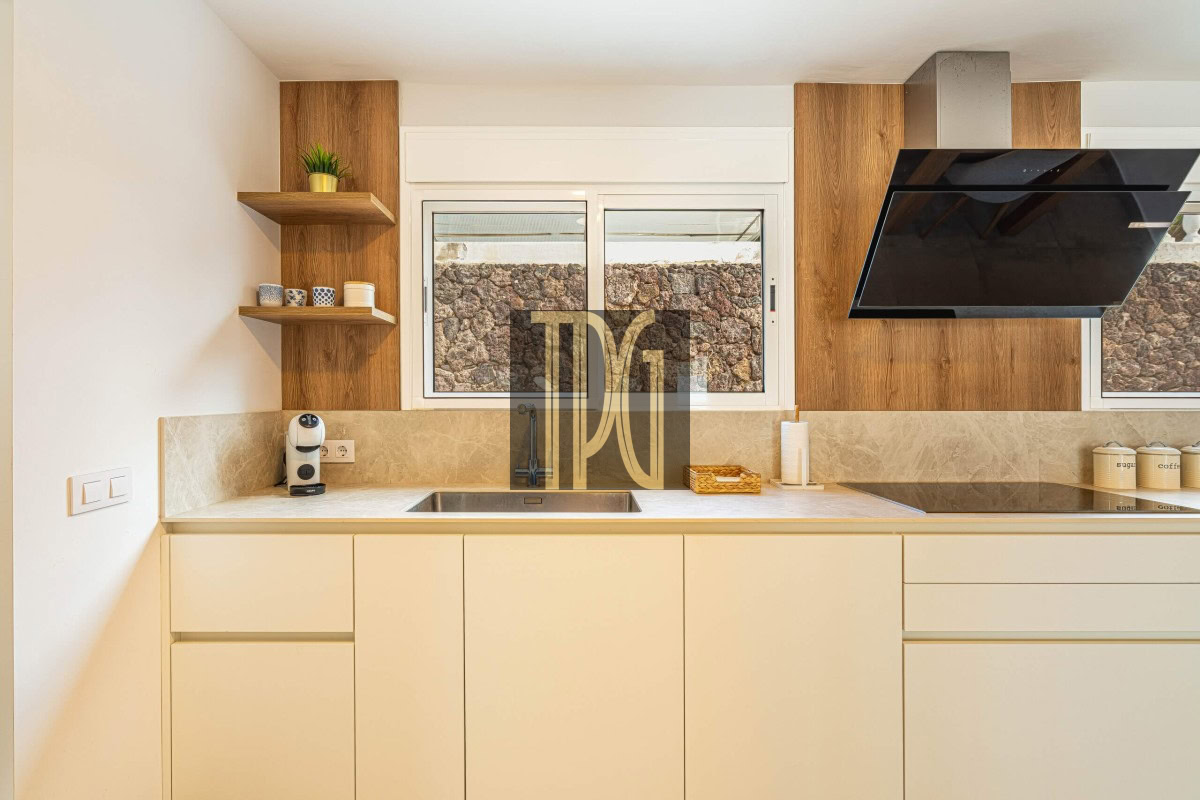 3 Bedroom Detached Villa with Pool for sale in Los Cristianos