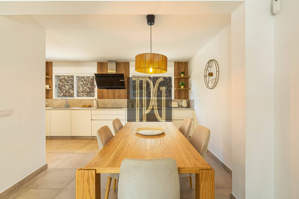 3 Bedroom Detached Villa with Pool for sale in Los Cristianos