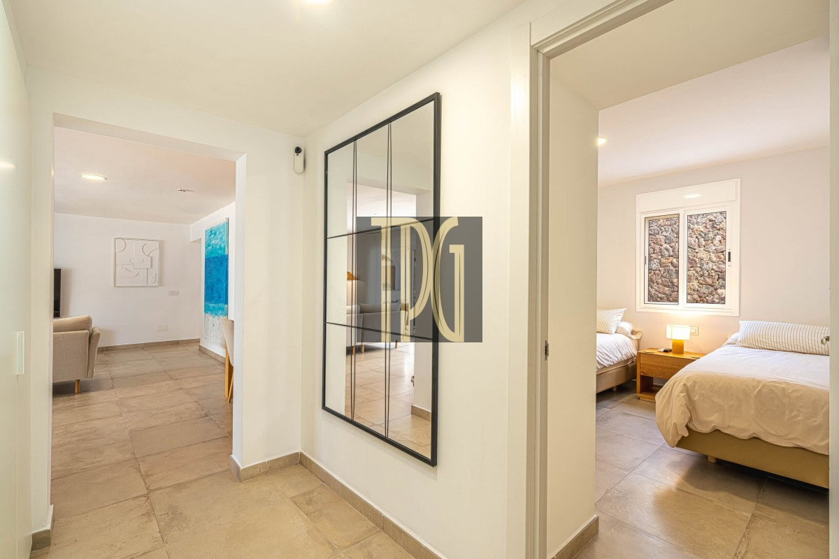 3 Bedroom Detached Villa with Pool for sale in Los Cristianos