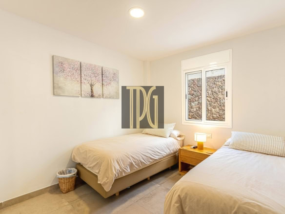 3 Bedroom Detached Villa with Pool for sale in Los Cristianos