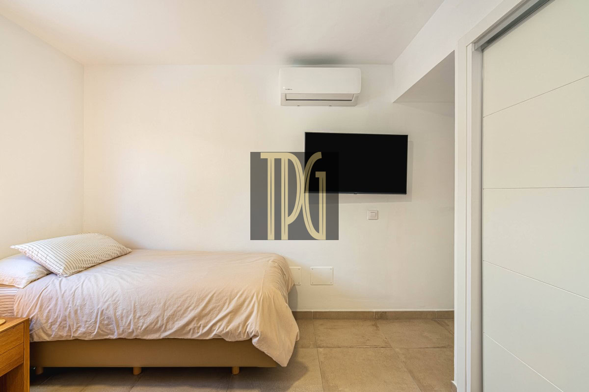 3 Bedroom Detached Villa with Pool for sale in Los Cristianos