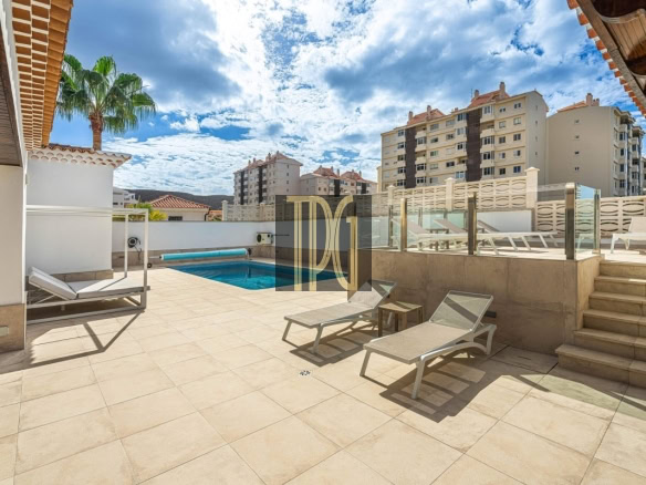 3 Bedroom Detached Villa with Pool for sale in Los Cristianos