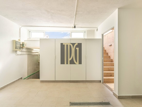 3 Bedroom Detached Villa with Pool for sale in Los Cristianos