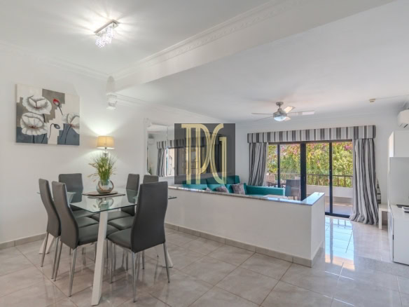 Stunning 2 Bedroom Apartment for Sale in Los Cristianos