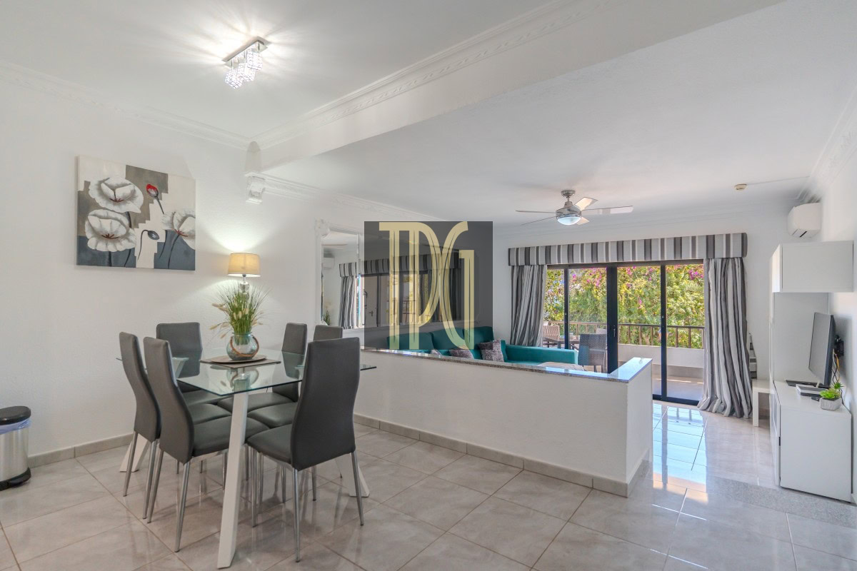 Stunning 2 Bedroom Apartment for Sale in Los Cristianos