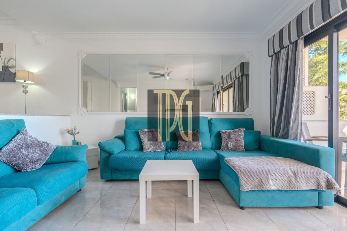 Stunning 2 Bedroom Apartment for Sale in Los Cristianos