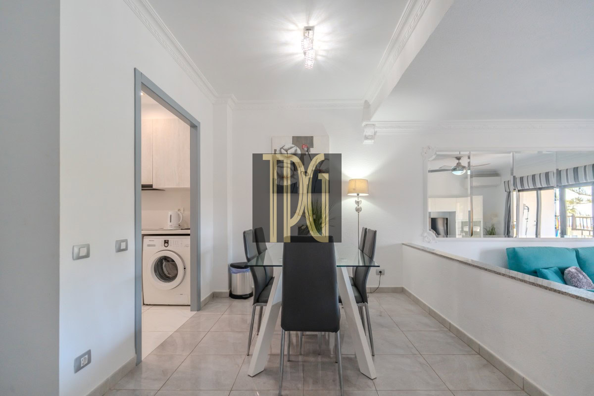 Stunning 2 Bedroom Apartment for Sale in Los Cristianos